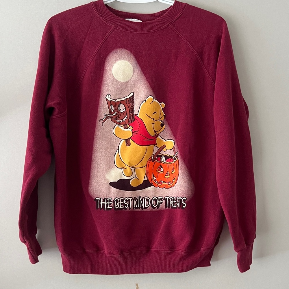 Rare vintage Disney Winnie the Pooh Halloween Sweater